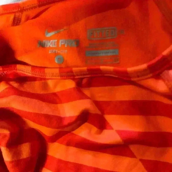Nike Pro Women's Dri-Fit Fitted Orange Striped Top - Picture 7 of 7